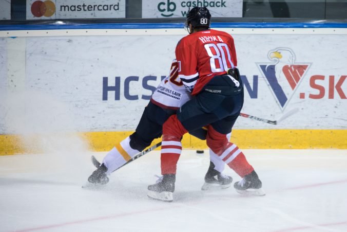 HC Slovan Bratislava v KHL prehral 13. zápas za sebou, nestačil ani na Metallurg Magnitogorsk
