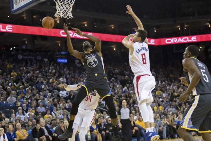 Video: Clippers nepomohol k triumfu nad Warriors ani rekord NBA, tréner Spoelstra s 500. víťazstvom