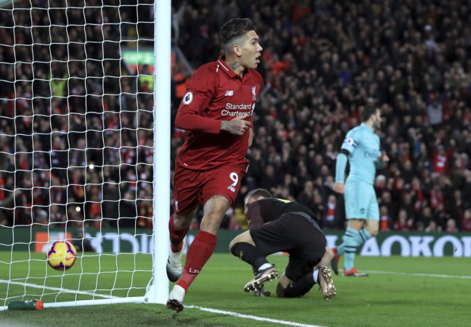 Video: Dúbravka vychytal remízu Newcastlu, nezastaviteľný Liverpool deklasoval Arsenal