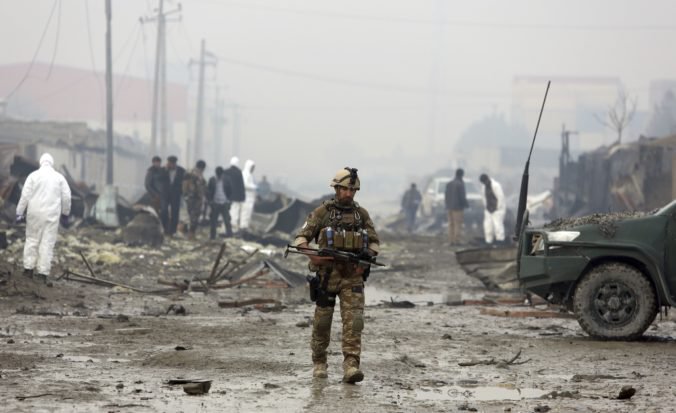 Afganský policajt strieľal na obrnené vozidlo talianskeho vojenského poradcu v provincii Herát