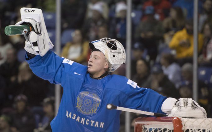 Kazachstan zdolal Dánov aj druhýkrát a zachránil sa medzi elitou na MS v hokeji do 20 rokov