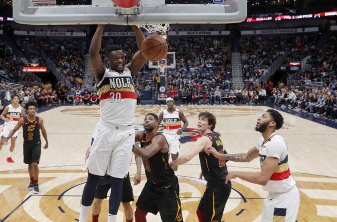 Video: Kuzma potiahol 42 bodmi Lakers k víťazstvu, v NBA aj prehry Clevelandu a Houstonu