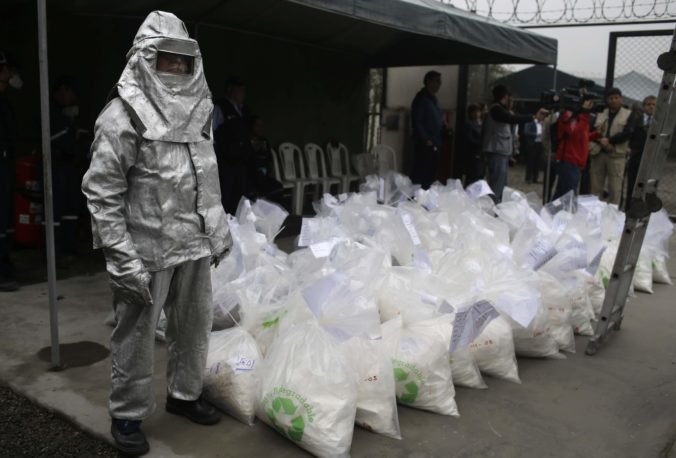 Lotyšská polícia zhabala dve tony kokaínu, pašeráci ho ukrývali v kartónových škatuliach