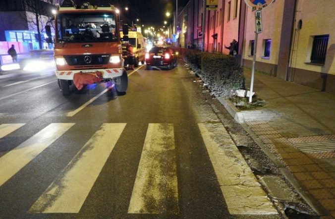 Pri nehodách v Trnavskom kraji zomreli dvaja chodci, polícia vyzýva k opatrnosti
