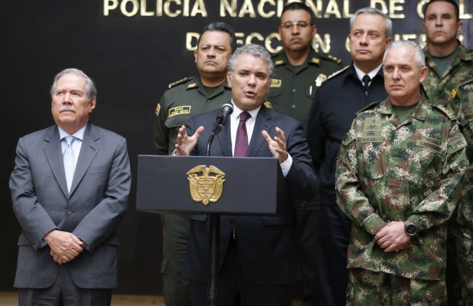 Kolumbijský prezident žiada Kubu, aby zatkli veliteľov povstaleckej Národnej oslobodzovacej armády