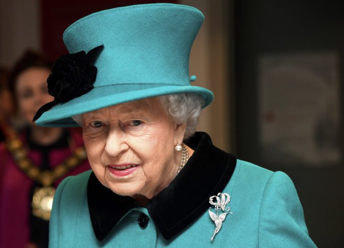 Kráľovná Alžbeta II. vyzvala ľudí k hľadaniu spoločného východiska, jej výroky spájajú s brexitom