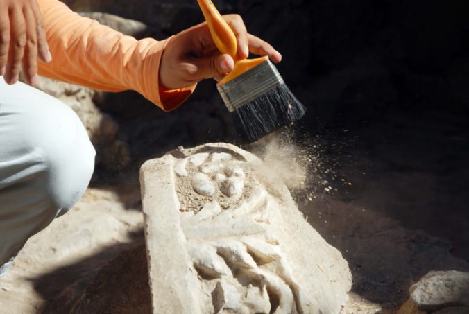 Archeológovia v Delte Nílu objavili starobylé vínne pivnice
