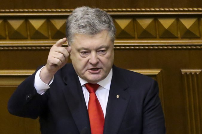 Porošenko chce zostať ukrajinským prezidentom, rozhodol sa kandidovať vo voľbách