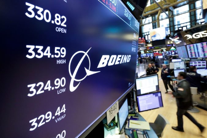 Celoročné tržby Boeingu prvýkrát v histórii prekročili hranicu 100 miliárd dolárov