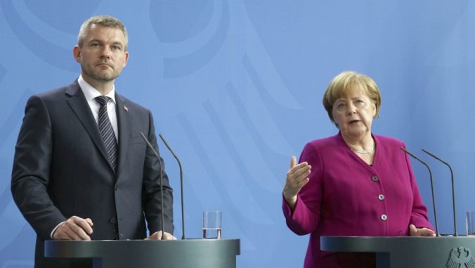 Nemecká kancelárka Merkelová navštívi Slovensko, bude rokovať aj s premiérom Pellegrinim