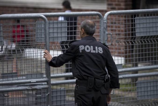 Tureckí policajti deportovali muža aj napriek jeho žiadosti o azyl, v Egypte mu hrozí trest smrti