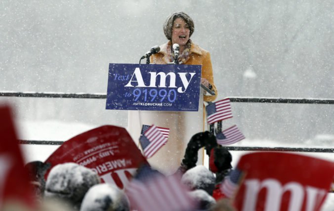 Kandidatúru na prezidentku USA ohlásila aj senátorka Minnesoty Amy Klobuchar