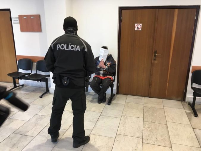 Polícia zadržala a vyhostila dvoch Turkov, ktorí nelegálne prekročili hranicu Slovenska