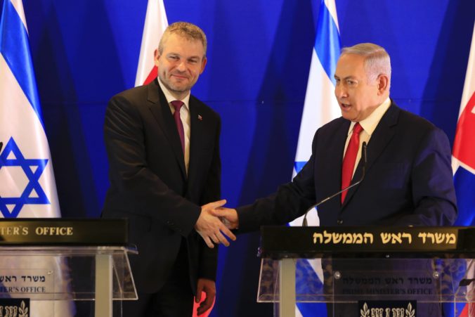 Pellegrini, Babiš a Orbán sa stretli s Netanjahuom, Morawiecki pre výrok o antisemitizme neprišiel