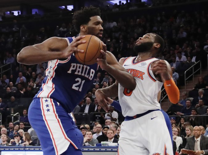 Embiid bude chýbať v zostave 76ers. Vyšetrenie odhalilo zápal šliach v kolene