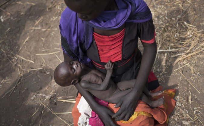 Mierová dohoda v Južnom Sudáne nezlepšila prístup k potravinám, ľuďom hrozí smrť vyhladovaním