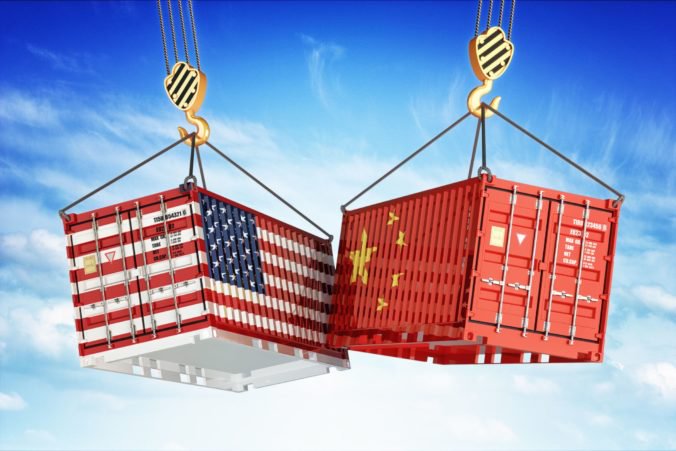 Čína sa vraj zaviazala kúpiť americké tovary za vyše bilióna dolárov