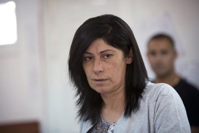 Izrael prepustil palestínsku političku Chálidu Džarár, väznil ju mesiace bez obvinení