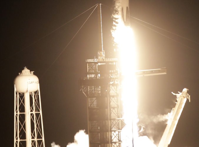 Video: Testovací modul Dragon spoločnosti SpaceX dorazil k Medzinárodnej vesmírnej stanici
