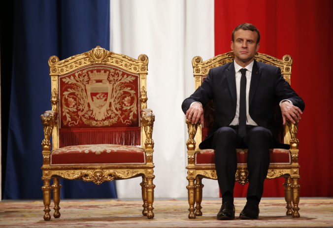 Macron naplno vstúpil do kampane pred eurovoľbami, Slovensko má podľa ministerstva jednu prioritu