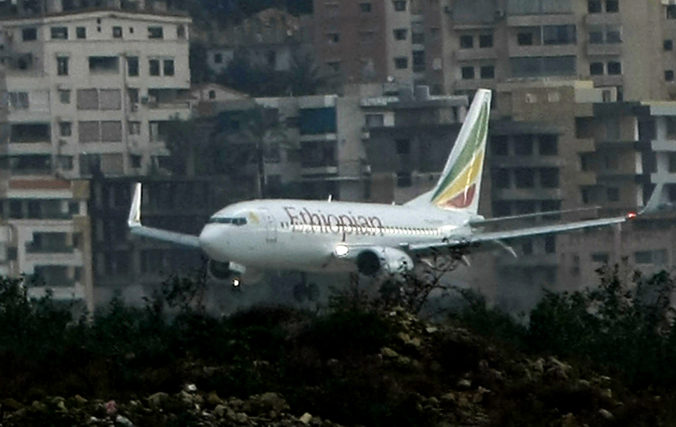 Aktualizované: Zrútil sa Boeing 737 smerujúci do Nairobi, na palube bolo vyše 150 pasažierov