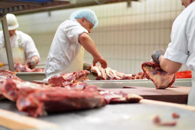 Európska únia kontrolovala bitúnky v Poľsku a vydala vyhlásenie ku kvalite mäsa