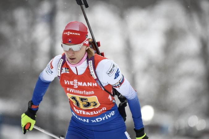 Nórky si vybojovali zlato v štafete žien v Östersunde, Slovenky s tradičným umiestneným v sezóne