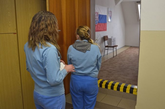 Právo voliť využili aj všetky odsúdené z väznice v Levoči, ktoré vlastnili volebný preukaz