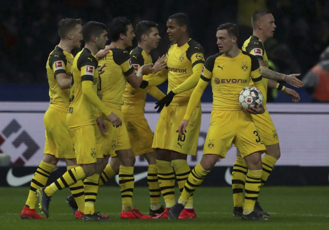 Video: Dudova Hertha viedla proti Dortmundu 2:1, ale v nadstavenom čase prišla o bod