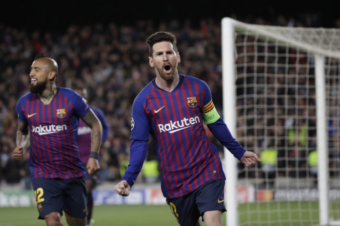 Video: Hviezdny Messi hetrikom zostrelil Betis, „žltá ponorka“ otočila zápas
