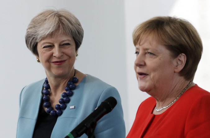 Lídri Európskej únie by podľa Merkelovej mohli schváliť krátky odklad brexitu