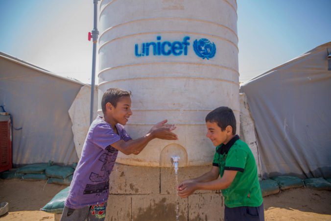 Pitná voda je dar – 2,1 miliardy ľudí k nej nemá prístup
