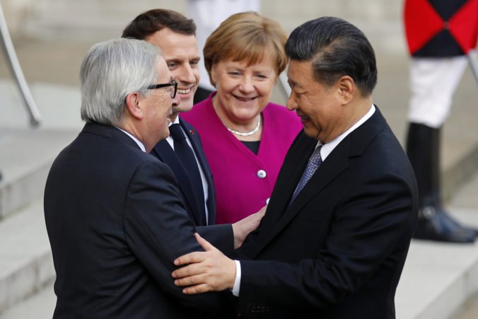 Si Ťin-pching sa stretol aj s Merkelovou a Junckerom, zrejme sa pripravuje summit EÚ – Čína