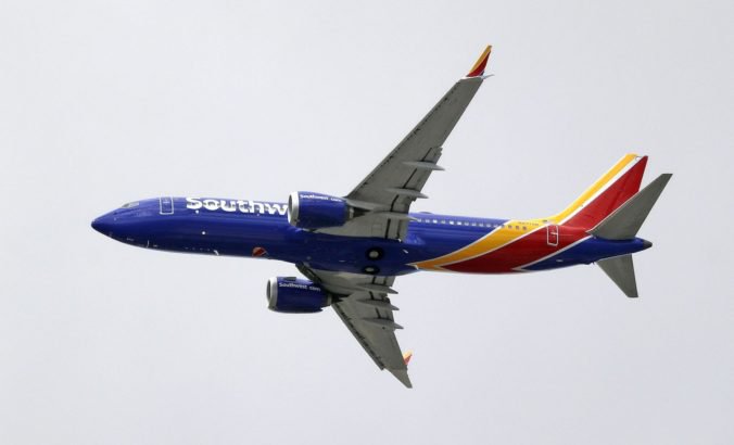 Aerolinka Southwest prišla o milióny dolárov, môže za to zastavenie prevádzky Boeingov 737 Max 8
