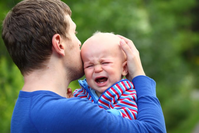 Otcovské nebude, parlamentom neprešiel ani flexibilný rodičovský príspevok