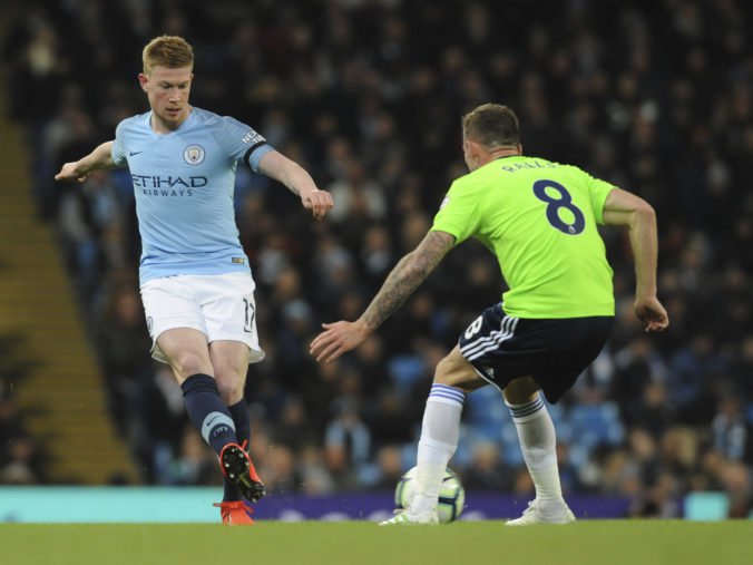 Video: Manchester City sa vrátil na čelo Premier League, favoriti nezaváhali