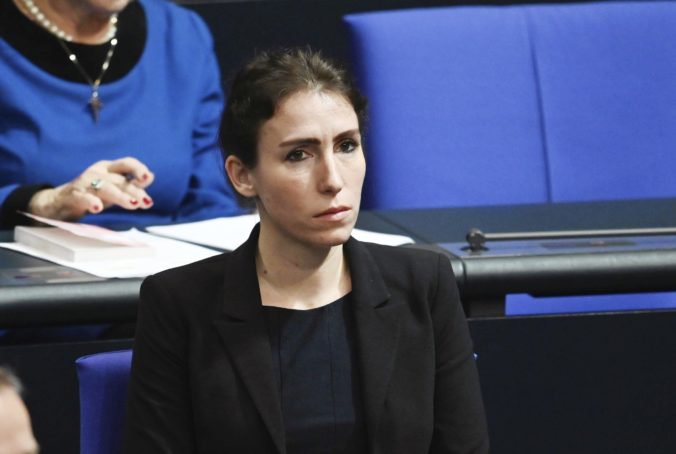 Pravicová AfD už po tretíkrát nezvolila jej kandidátku za podpredsedníčku Bundestagu