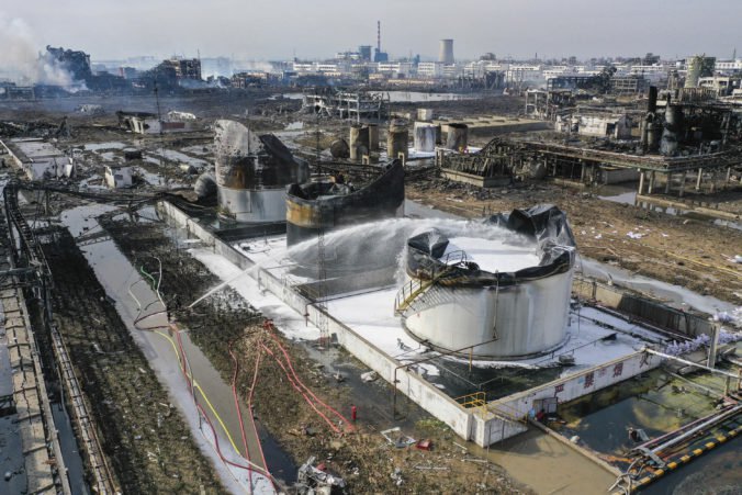 Čína zatvorí priemyselný park, kde pri výbuchu v chemickej továrni zomreli desiatky ľudí