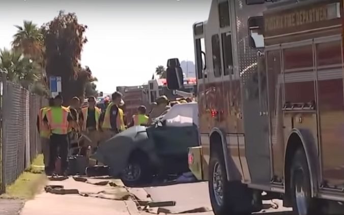 Video: Hasičské auto sa zrazilo s pickupom, pri nehode zahynulo aj šesťmesačné dieťa