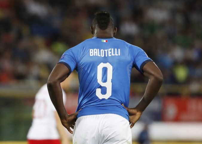 Búrlivák Balotelli si možno do konca sezóny nezahrá, hrozí mu stopka za súperov zlomený nos