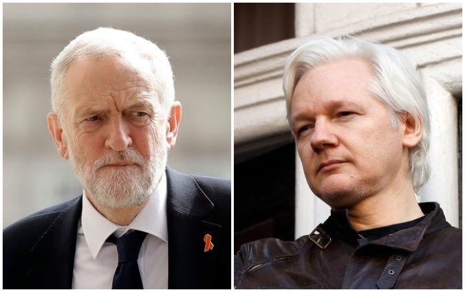 Britská vláda by mala byť proti vydaniu Assangea do USA, vyhlásil šéf labouristov Corbyn