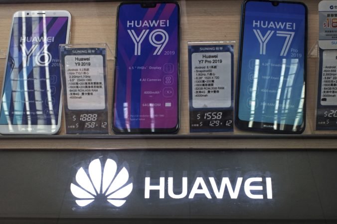 Slovensko sa nedá vtiahnuť do obchodnej vojny s Čínou pre spoločnosť Huawei
