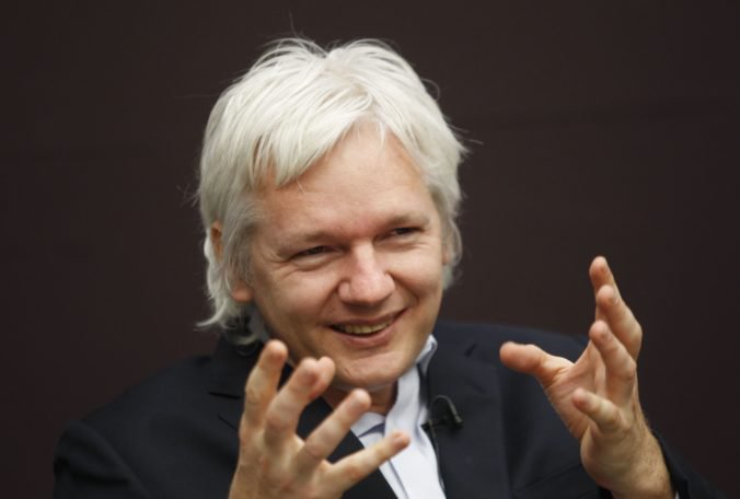 Právnička označila obvinenia, že Assange využíval veľvyslanectvo v Londýne na špionáž, za nehorázne