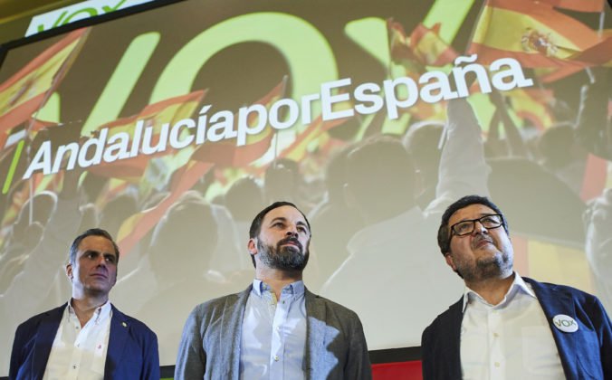 Krajne pravicovej strane Vox v Španielsku zakázali účasť na predvolebnej diskusii