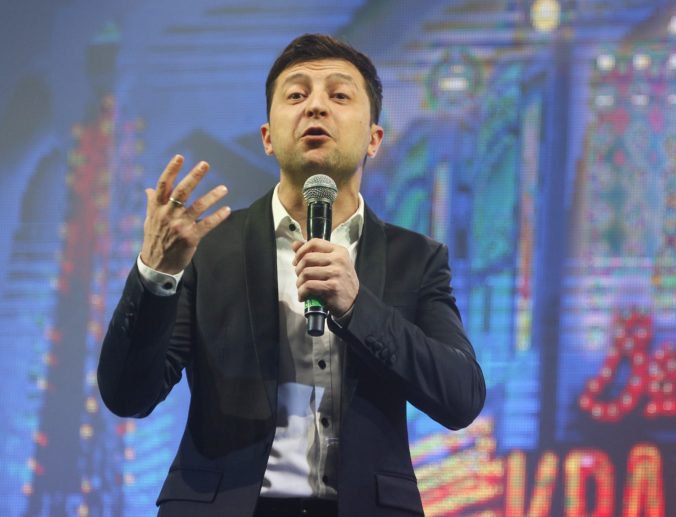 Komik Zelenskyj by chcel „vymeniť“ ukrajinskú vládnucu elitu, hovorí o predčasných voľbách