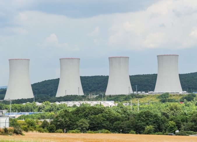 Na treťom bloku elektrárne Mochovce otestovali steny reaktora, ktoré ostro kritizovalo Rakúsko