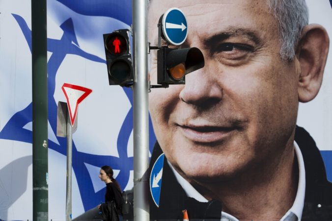 Netanjahu má 42 dní na zostavenie koalície, môže sa stať najdlhšie slúžiacim izraelským premiérom