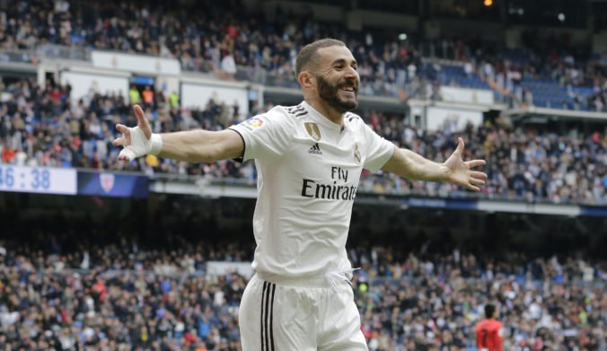 Video: Benzema hetrikom zariadil triumf Realu Madrid, zápas Getafe – FC Sevilla bol veľmi nervózny