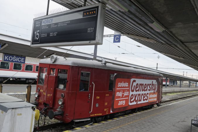 Foto: Gemerský expres bude premávať po tratiach, po ktorých už osobné vlaky nejazdia