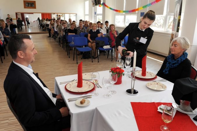 Someliér je odborník a zároveň i umelec